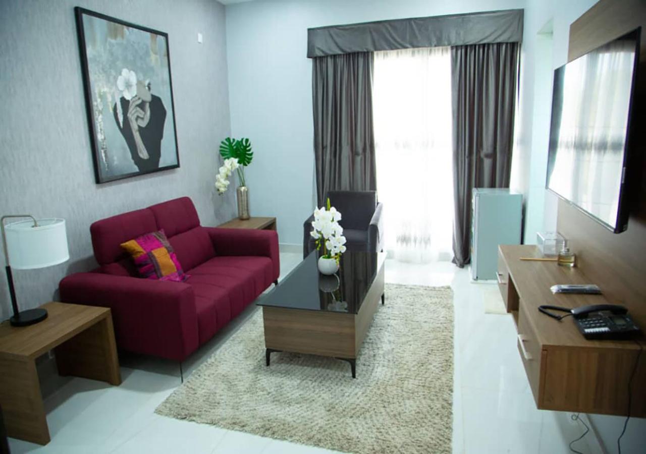 Onyx Hotel Yamoussoukro Buitenkant foto