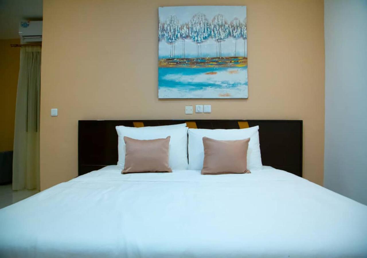 Onyx Hotel Yamoussoukro Buitenkant foto