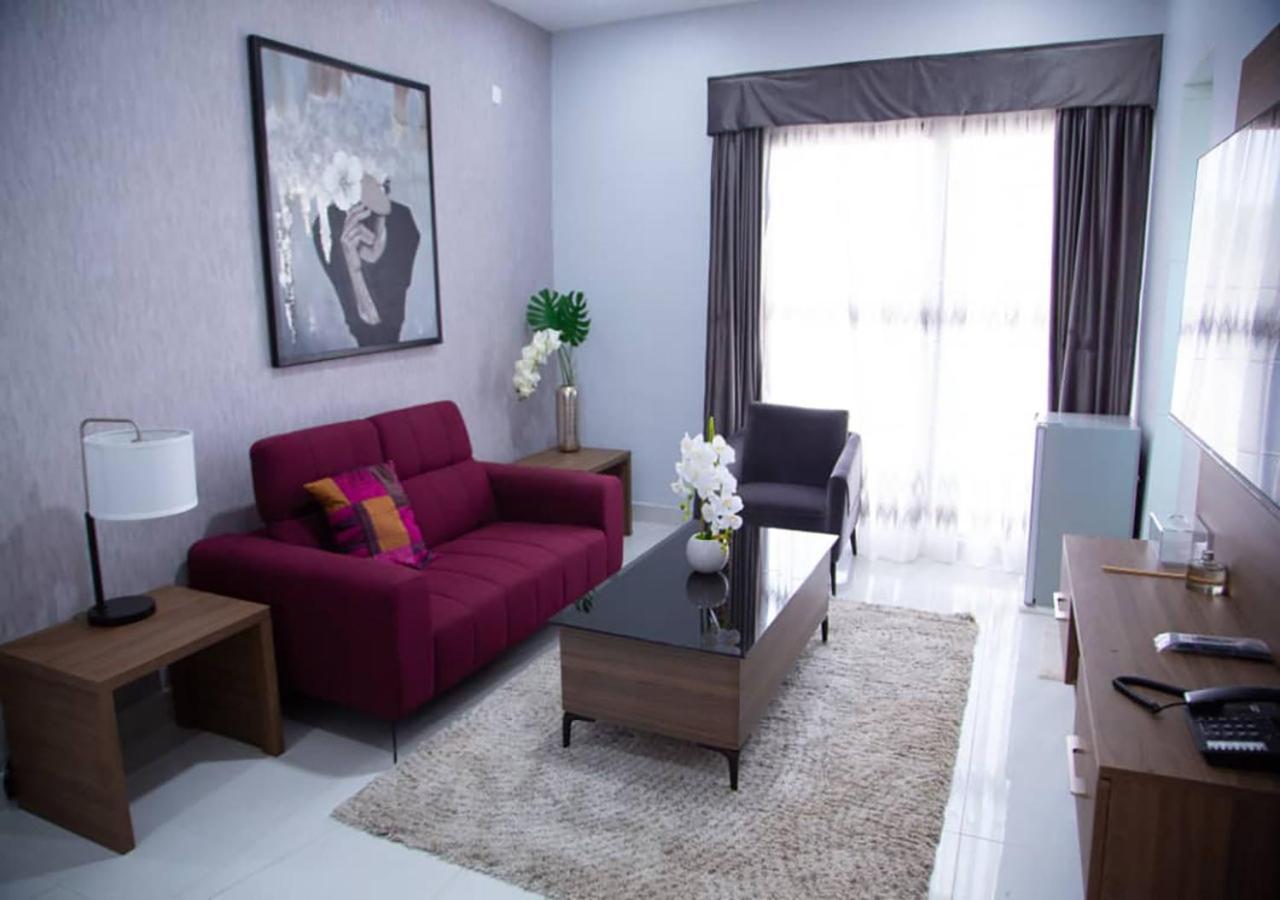 Onyx Hotel Yamoussoukro Buitenkant foto