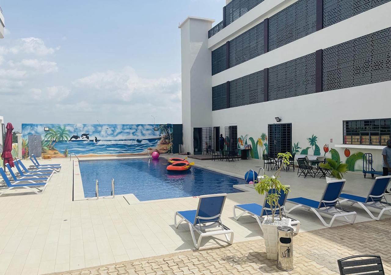 Onyx Hotel Yamoussoukro Buitenkant foto